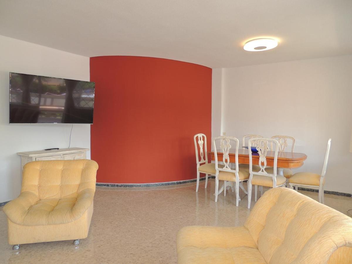 Eurosol Carihuela Beach Torremolinos Ngoại thất bức ảnh