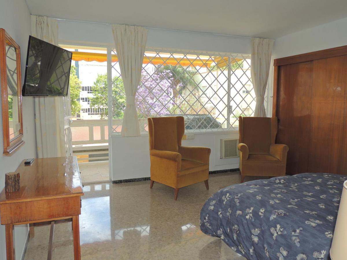 Eurosol Carihuela Beach Torremolinos Ngoại thất bức ảnh