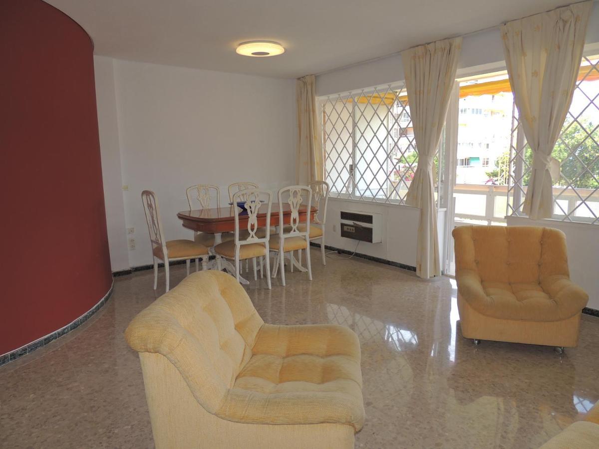 Eurosol Carihuela Beach Torremolinos Ngoại thất bức ảnh