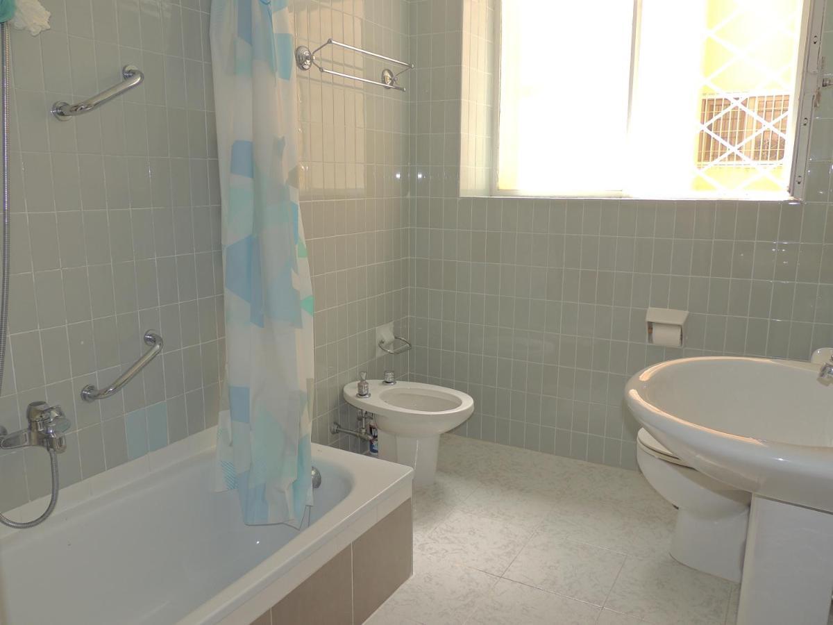 Eurosol Carihuela Beach Torremolinos Ngoại thất bức ảnh